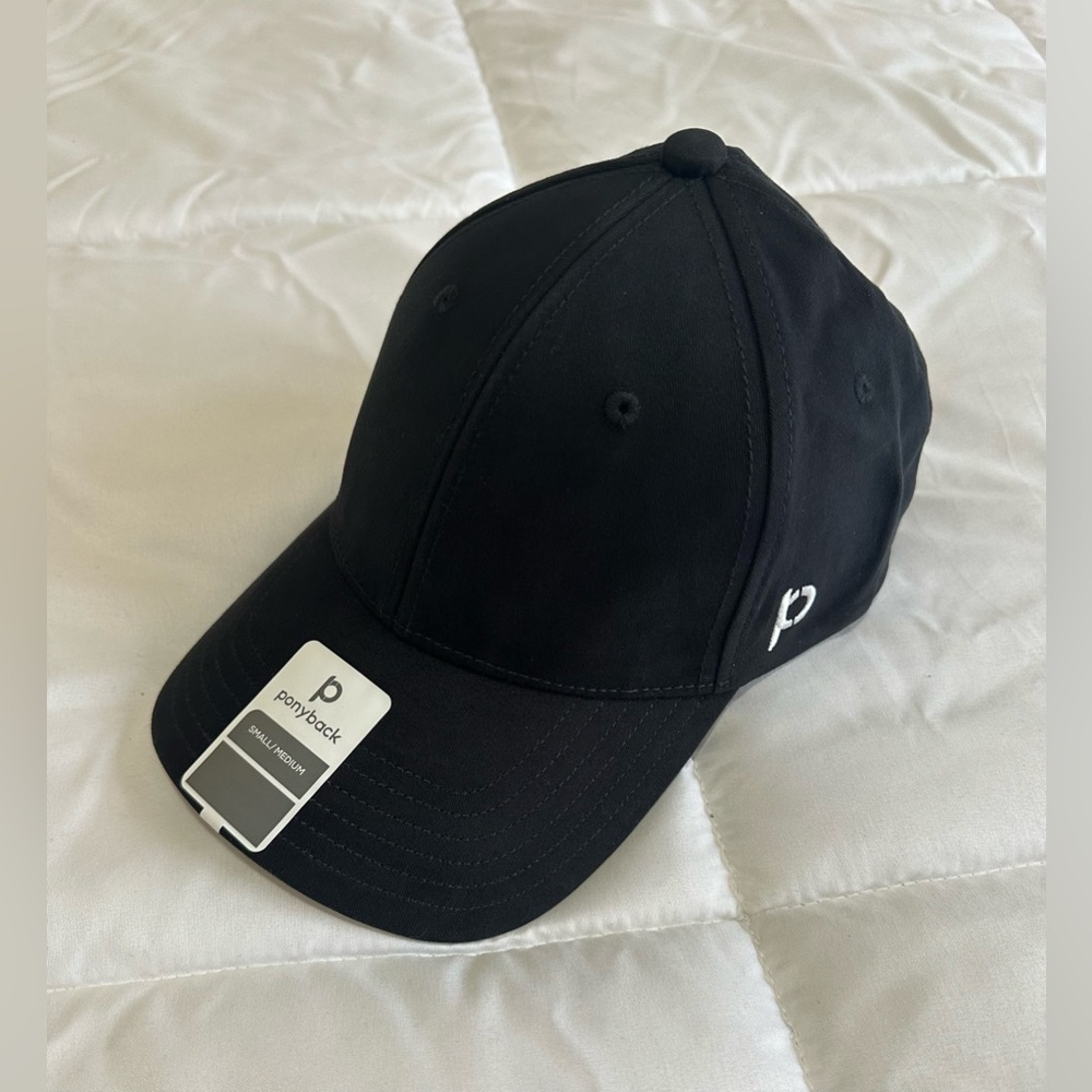 Brand new pony back hat size Small/Medium